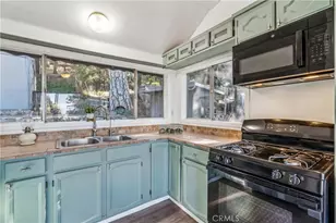 21621 Sawpit Canyon, Cedarpines Park, CA 92322 - Photo 9