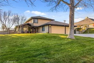 13592 Scenic Crest, Yucaipa, CA 92399 - Photo 5