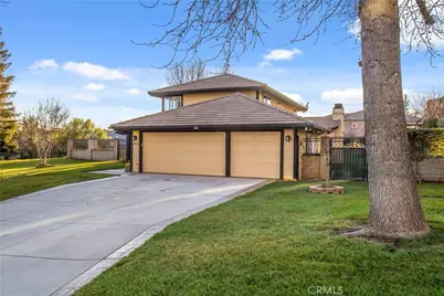 13592 Scenic Crest, Yucaipa, CA 92399 - Photo 3