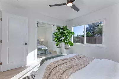 10900 Remmet Avenue, Chatsworth, CA 91311 - Photo 17