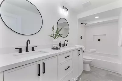 10900 Remmet Avenue, Chatsworth, CA 91311 - Photo 25