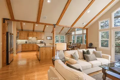 173 Grizzly Road, Lake Arrowhead, CA 92352 - Photo 5