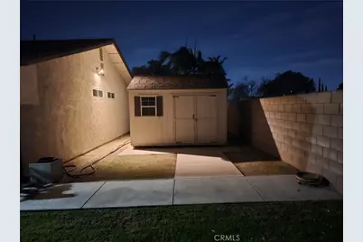 850 W Etiwanda Avenue, Rialto, CA 92376 - Photo 3