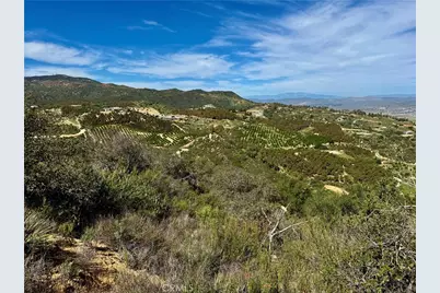 37685 El Tigre, Murrieta, CA 92562 - Photo 7