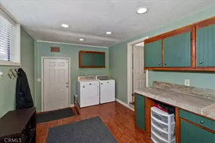 27064 Overlook, Lake Arrowhead, CA 92352 - Photo 29