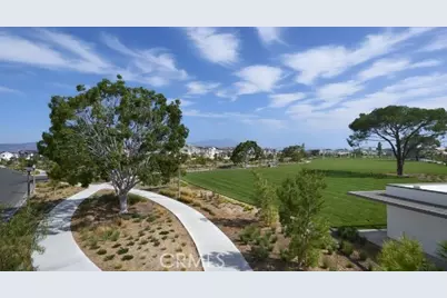 209 Briar Moon, Irvine, CA 92618 - Photo 7