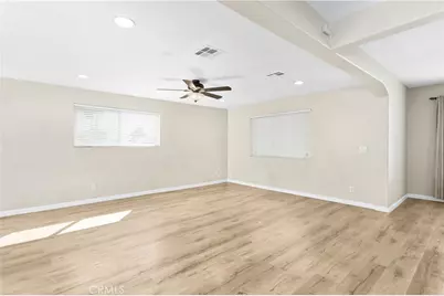 35244 Velardo Dr, Yucaipa, CA 92399 - Photo 9