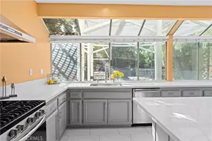 1020 La Salle Cir, Corona, CA 92879 - Photo 7