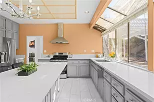 1020 La Salle Cir, Corona, CA 92879 - Photo 5