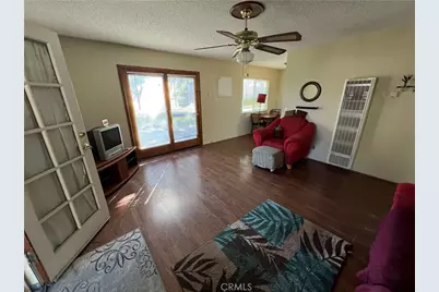 16289 Vine, Hesperia, CA 92345 - Photo 11