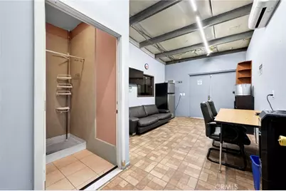1033 W 3rd Street, San Bernardino, CA 92410 - Photo 29