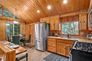 32143 West Dr, Running Springs, CA 92382 - Photo 9