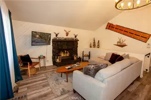 33067 Robin, Running Springs, CA 92382 - Photo 5