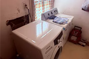 610 W Center, Pomona, CA 91768 - Photo 17