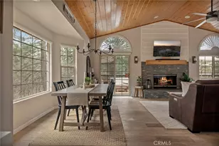 32425 Snowshoe, Running Springs, CA 92382 - Photo 9