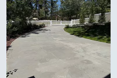 32425 Snowshoe, Running Springs, CA 92382 - Photo 47