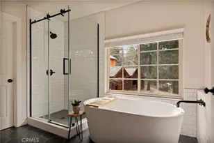 32425 Snowshoe, Running Springs, CA 92382 - Photo 17