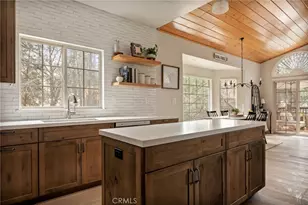 32425 Snowshoe, Running Springs, CA 92382 - Photo 7