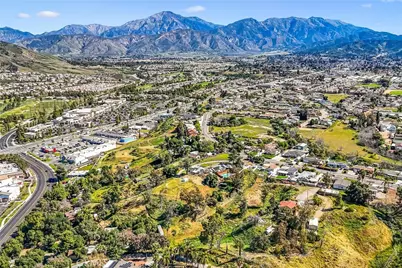 33574 Washington Drive, Yucaipa, CA 92399 - Photo 45