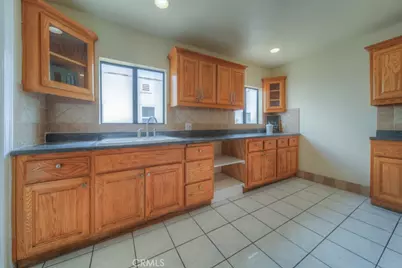 2653 Flower, Huntington Park, CA 90255 - Photo 33