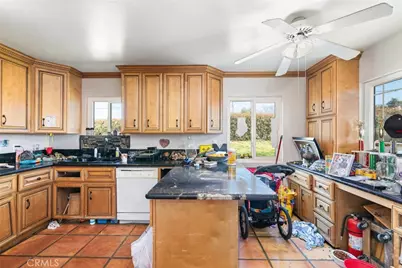 10381 Winesap, Cherry Valley, CA 92223 - Photo 9