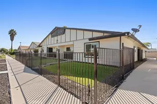 1327 Pennsylvania, Colton, CA 92324 - Photo 5