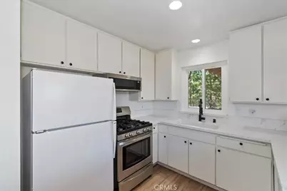 26599 Placer, Lake Arrowhead, CA 92352 - Photo 15