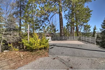 26599 Placer, Lake Arrowhead, CA 92352 - Photo 35