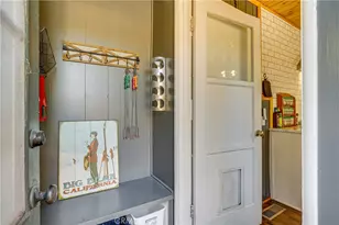 468 Temple, Big Bear Lake, CA 92315 - Photo 29