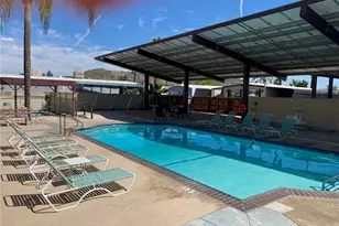 725 W Thornton Ave, Hemet, CA 92543 - Photo 35