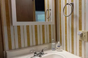 725 W Thornton Ave, Hemet, CA 92543 - Photo 15