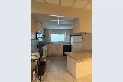 725 W Thornton Ave #109, Hemet, CA 92543 - Photo 3