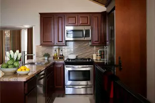 550 Stonehill Dr, Lake Arrowhead, CA 92352 - Photo 11