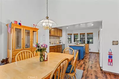 27528 Ashwood Lane, Lake Arrowhead, CA 92352 - Photo 9