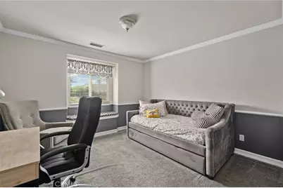 17241 Greentree Drive, Riverside, CA 92503 - Photo 37