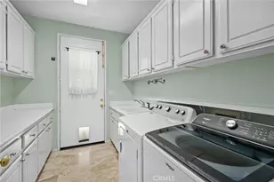 17241 Greentree Dr, Riverside, CA 92503 - Photo 23