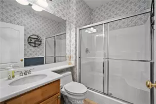 17241 Greentree Dr, Riverside, CA 92503 - Photo 13