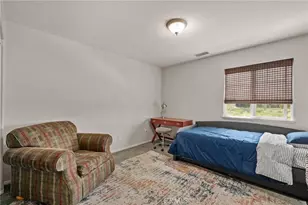 17241 Greentree Dr, Riverside, CA 92503 - Photo 35
