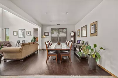17241 Greentree Drive, Riverside, CA 92503 - Photo 11