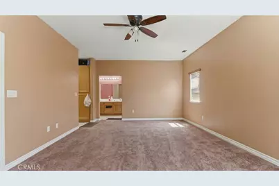 11368 Cactus Ave, Bloomington, CA 92326 - Photo 9