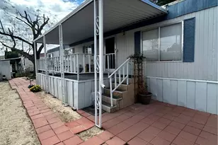 10888 West Dr, Morongo Valley, CA 92256 - Photo 15