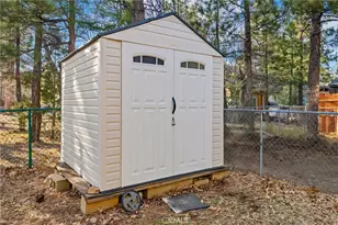 594 Los Angeles Ave, Sugarloaf, CA 92386 - Photo 15