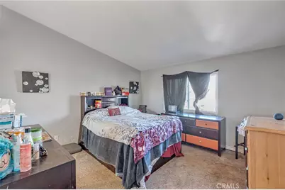 12269 Stonegate Cir, Victorville, CA 92392 - Photo 19