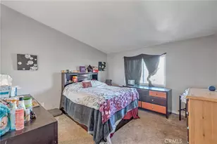 12269 Stonegate Cir, Victorville, CA 92392 - Photo 19