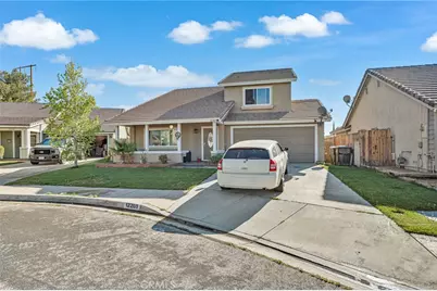 12269 Stonegate Cir, Victorville, CA 92392 - Photo 5