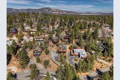 43850 Yosemite, Big Bear Lake, CA 92315 - Photo 45