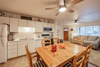 1177 Mitchell, Big Bear City, CA 92314 - Photo 29