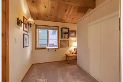 875 Santa Barbara, Sugarloaf, CA 92386 - Photo 29