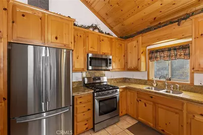 228 Lagunita, Big Bear Lake, CA 92315 - Photo 23