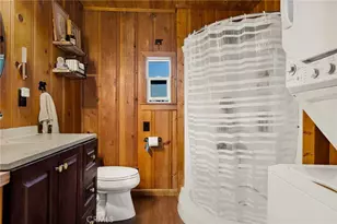 32135 West Dr, Running Springs, CA 92382 - Photo 17